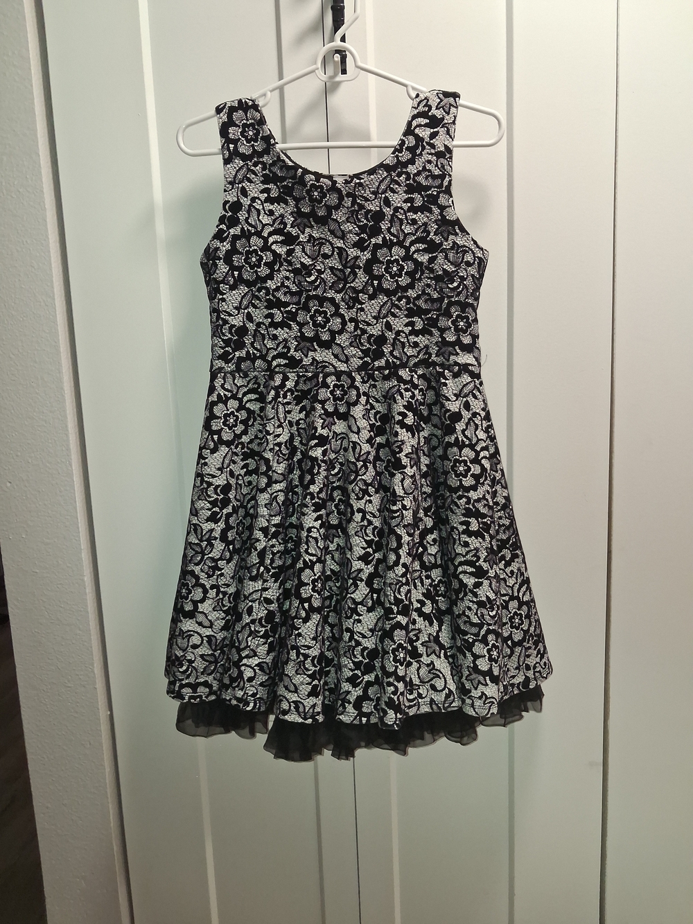 Beautees Black and White Floral Lace Formal Dress